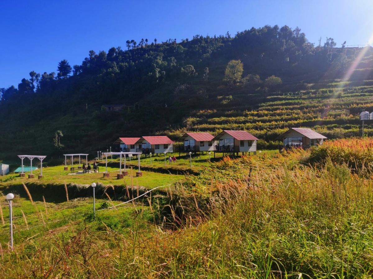 The Hillside Cottages 카나탈 외부 사진